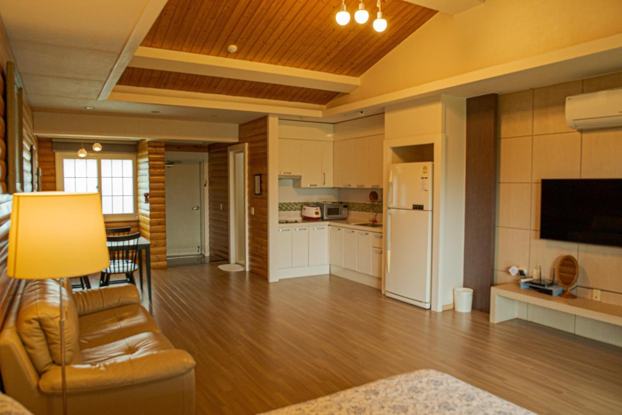 Green Narae Pension ซอกวีโพ ภายนอก รูปภาพ