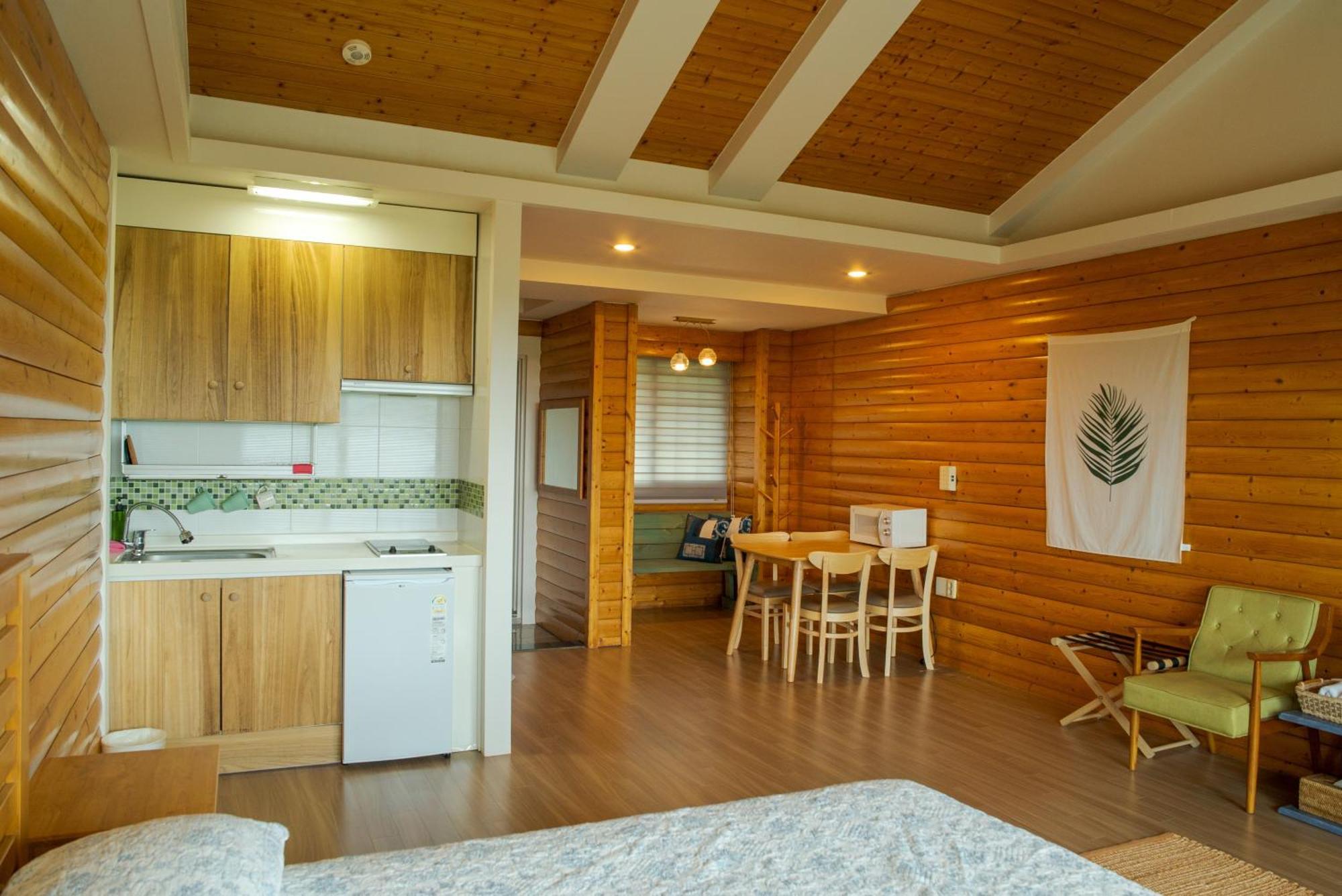 Green Narae Pension ซอกวีโพ ภายนอก รูปภาพ