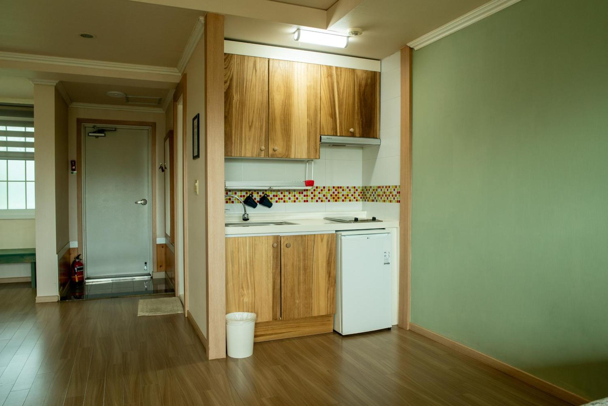 Green Narae Pension ซอกวีโพ ภายนอก รูปภาพ