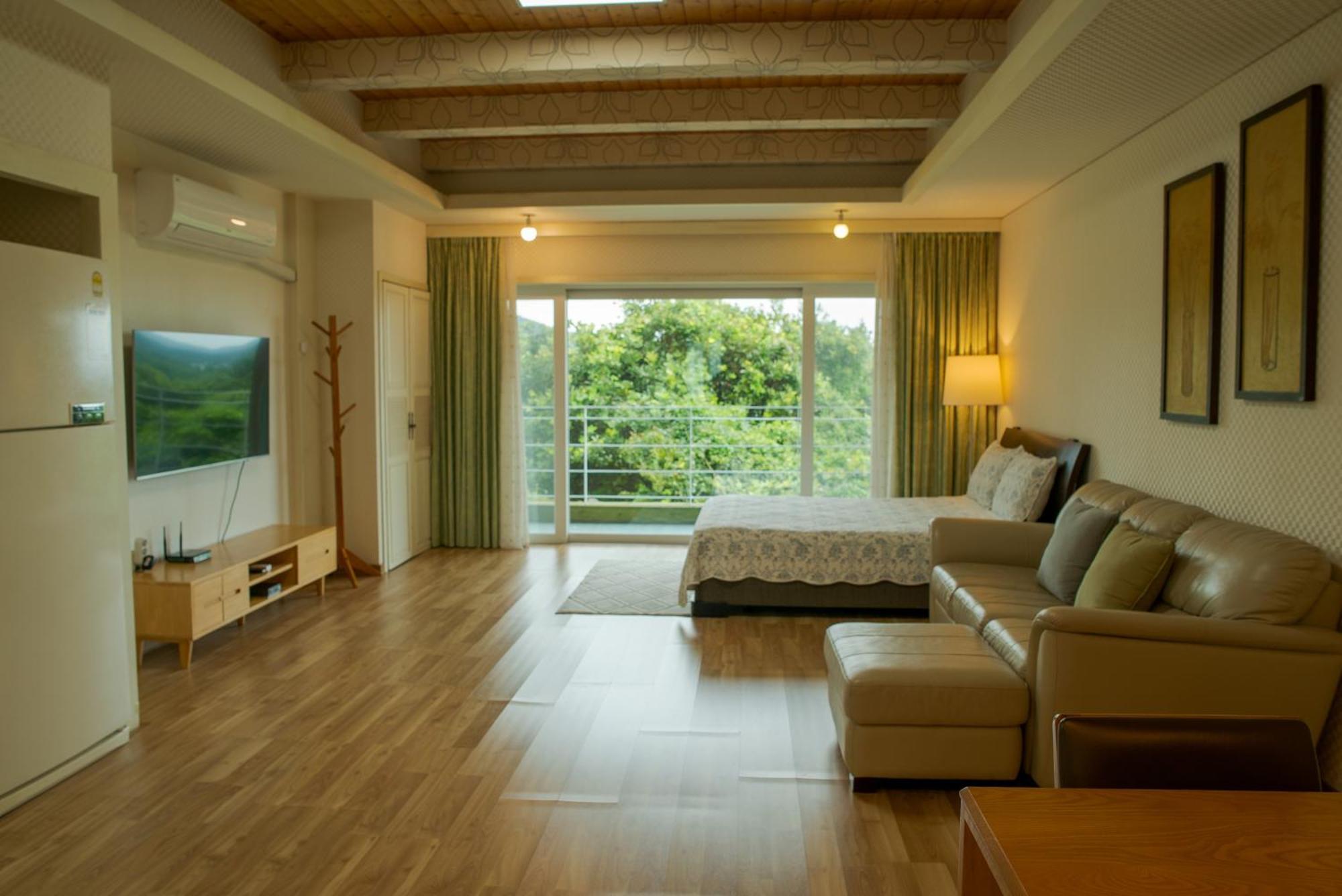 Green Narae Pension ซอกวีโพ ภายนอก รูปภาพ